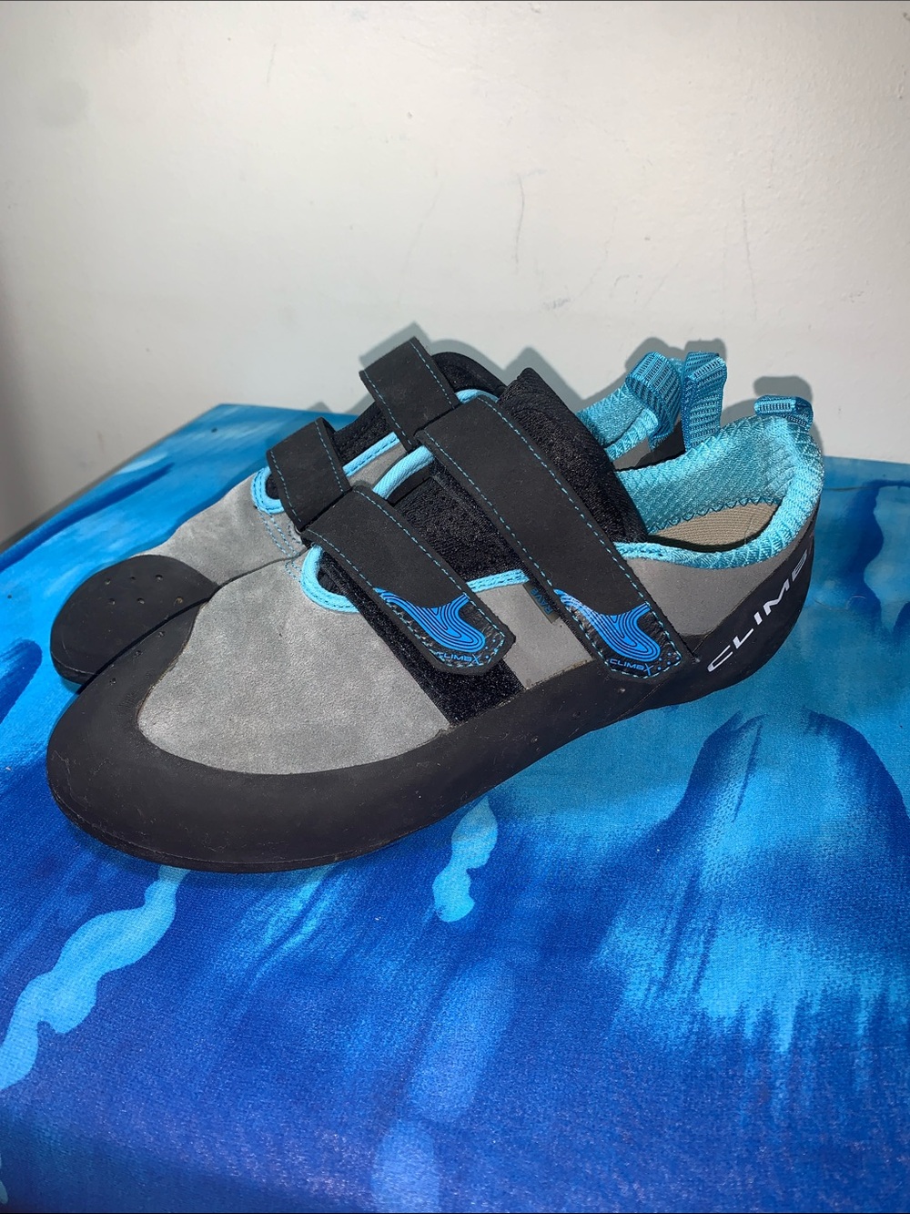 CLIMBX climbing shoes Men’s size 10.5 VGUC